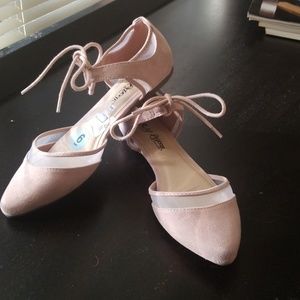 SOLD Nude Pointed Toe Flats